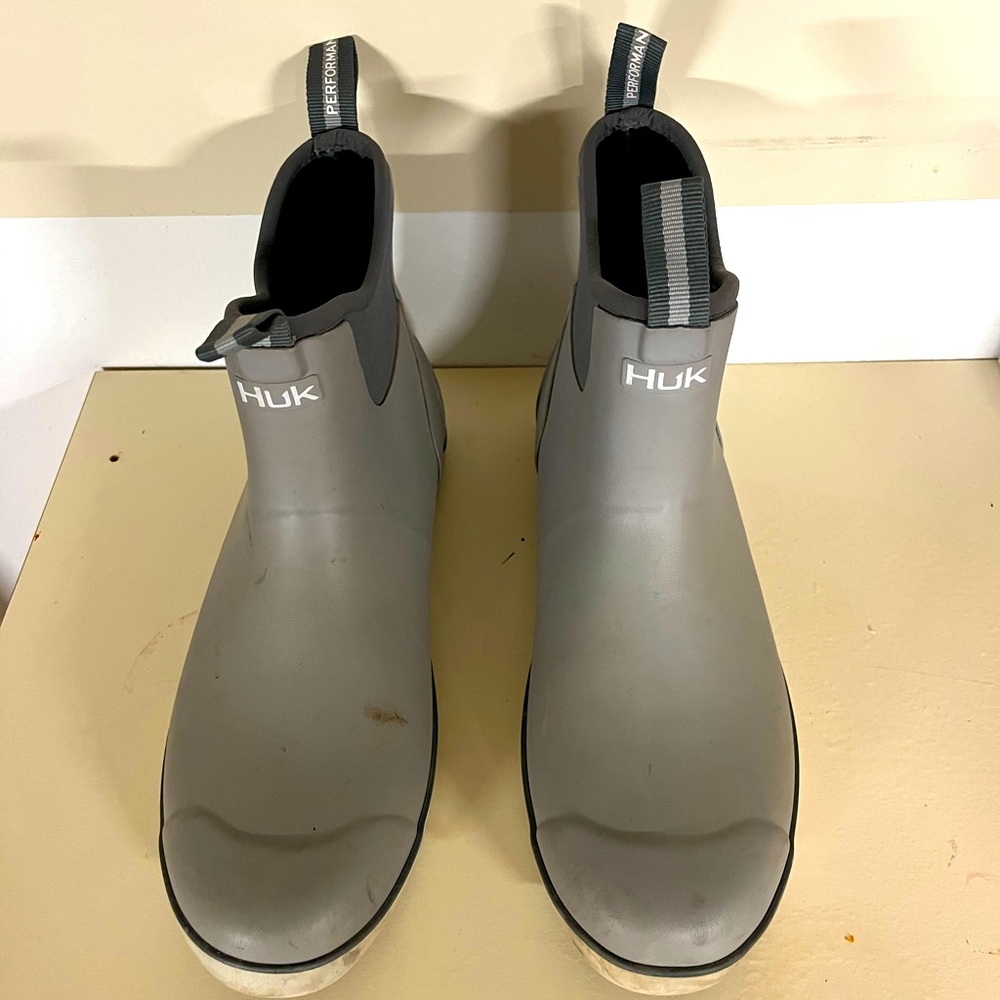 Huk Rogue Wave  Boots - Size 12